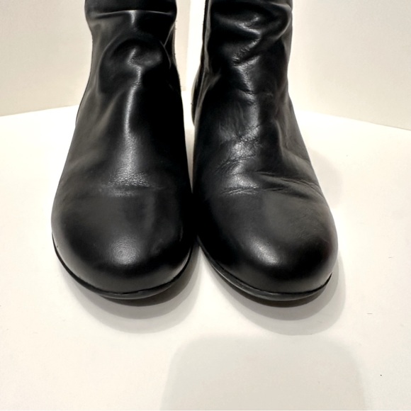 Täōs Elite Women's Leather Ankle Boots Wedge Side Zip size 9-9.5  40 - Picture 3 of 12